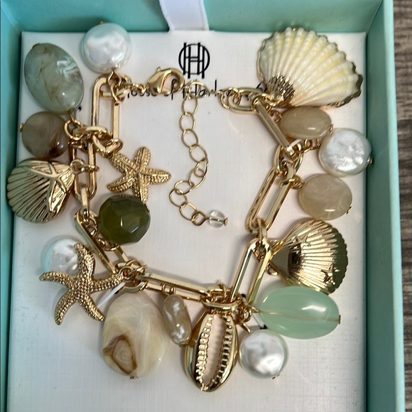 ✨House of Harlow 1960 Gold and Shell Charm Bracelet 🌊🐚 - Picture 7 of 8